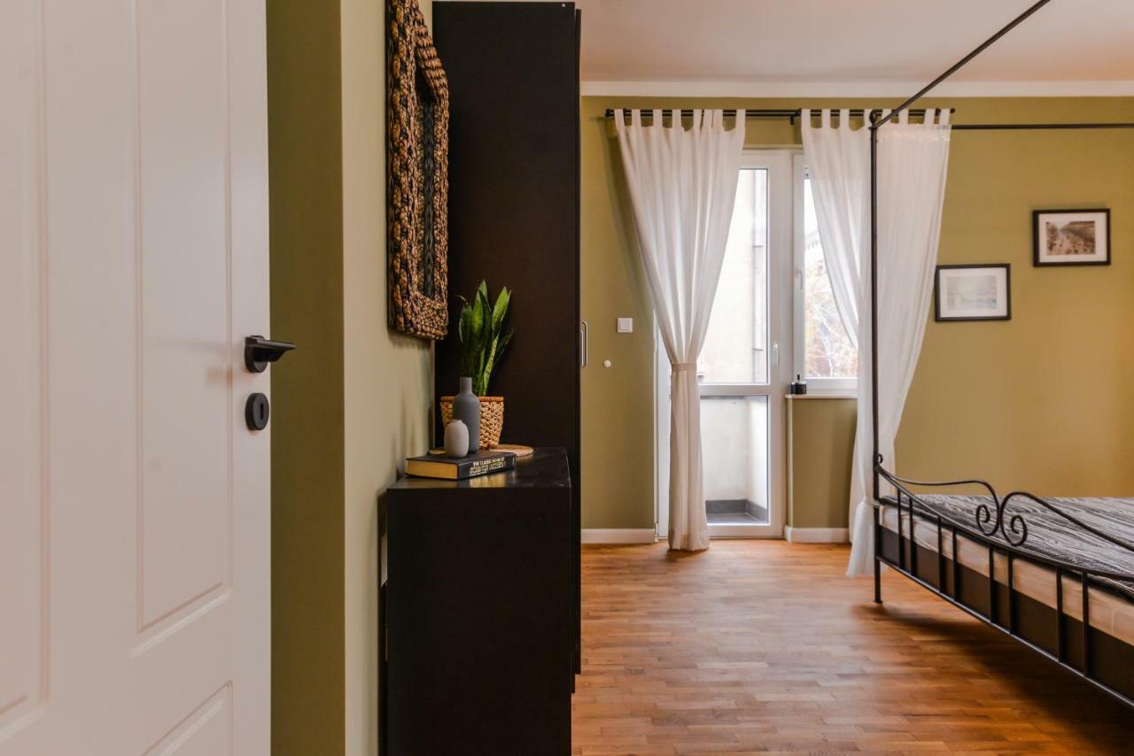 Cо́Coellie - Aesthetic 2Bd Apt Near National Palace By Flat Mаnager Szófia Kültér fotó