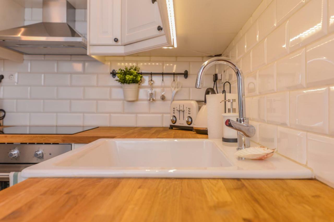 Cо́Coellie - Aesthetic 2Bd Apt Near National Palace By Flat Mаnager Szófia Kültér fotó