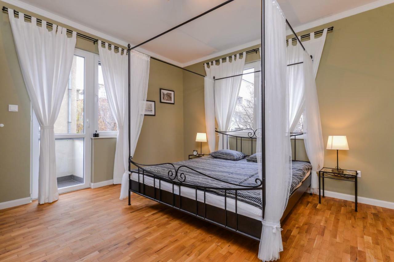 Cо́Coellie - Aesthetic 2Bd Apt Near National Palace By Flat Mаnager Szófia Kültér fotó