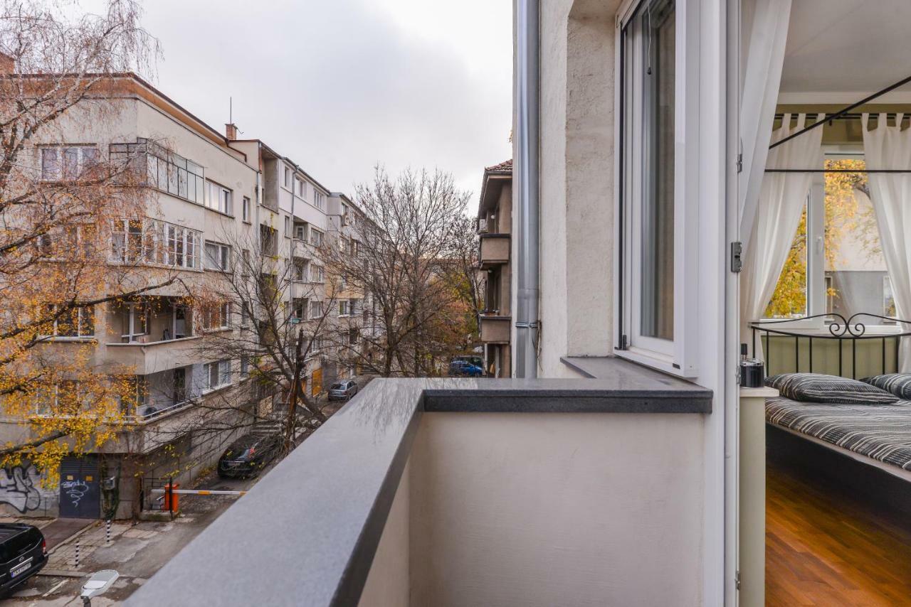 Cо́Coellie - Aesthetic 2Bd Apt Near National Palace By Flat Mаnager Szófia Kültér fotó
